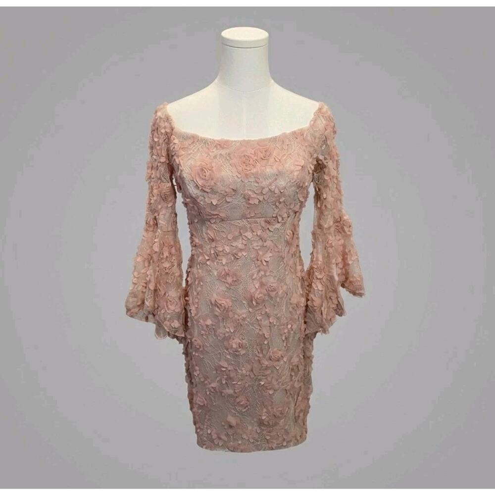 XSCAPE Rose 3D Floral Lace Bell Sleeve Sheath Dress Pink Size 4 Made in USA